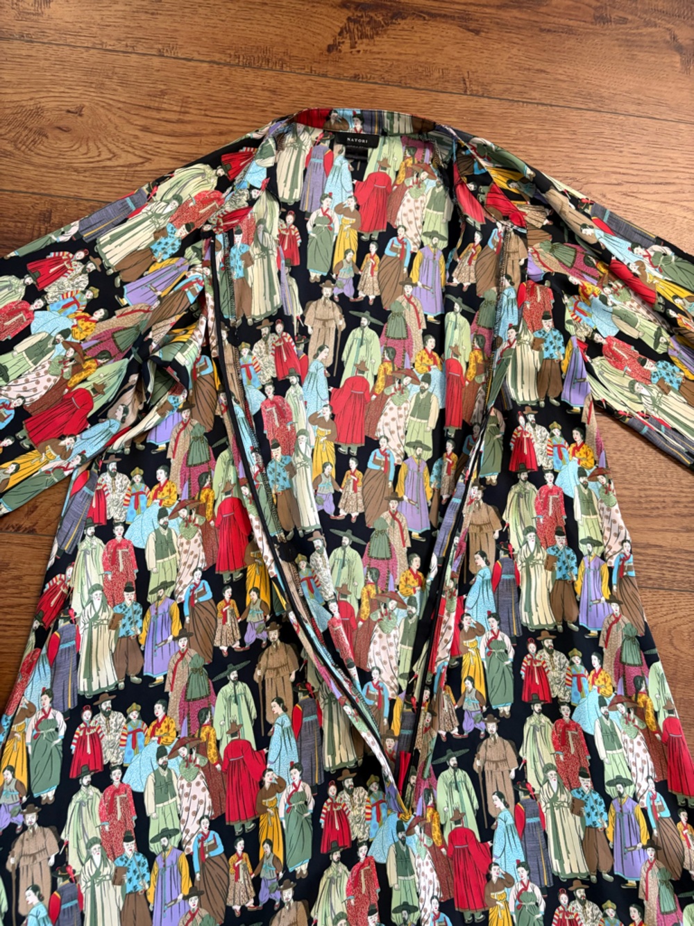 Natori Dynasty “Crowded City” Zip Caftan | XL - Picture 4 of 9